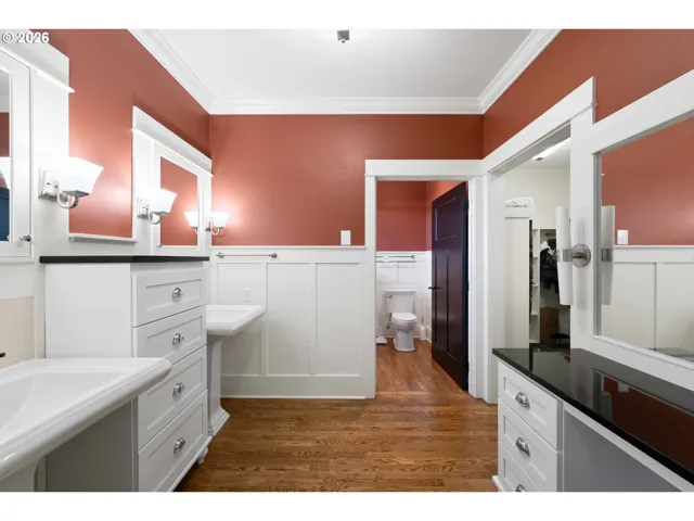 Owner's Suite Bathroom-Full Bathroom