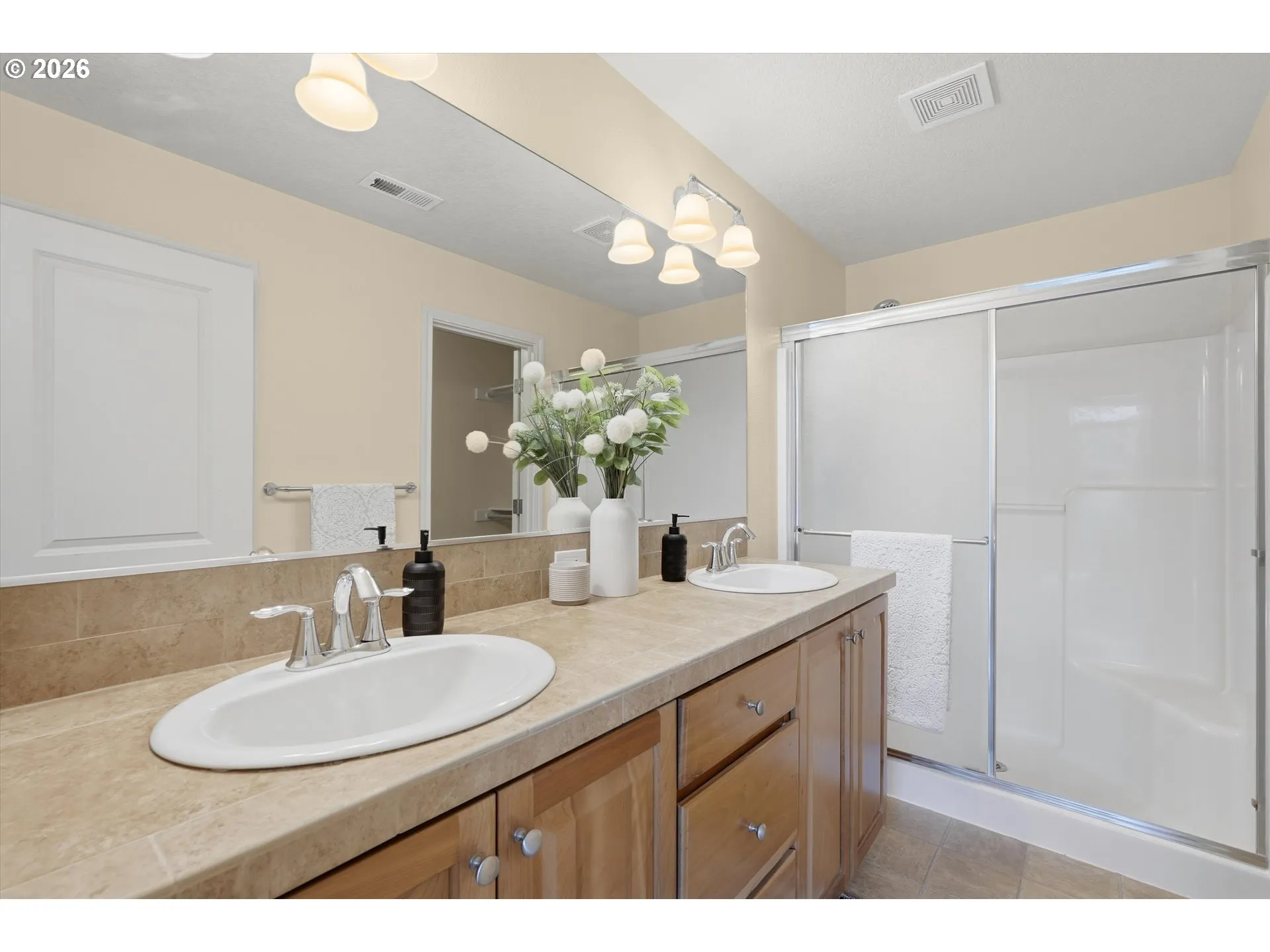 Bathroom, Attached-Double Sinks