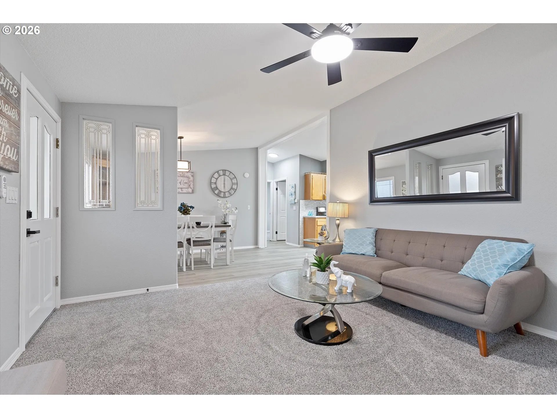 Living Room-Vaulted Ceilings