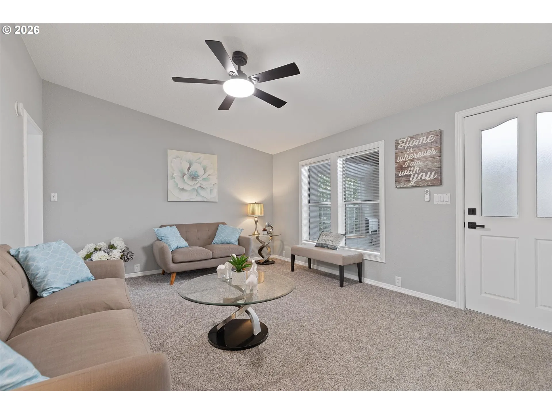 Living Room-Vaulted Ceilings