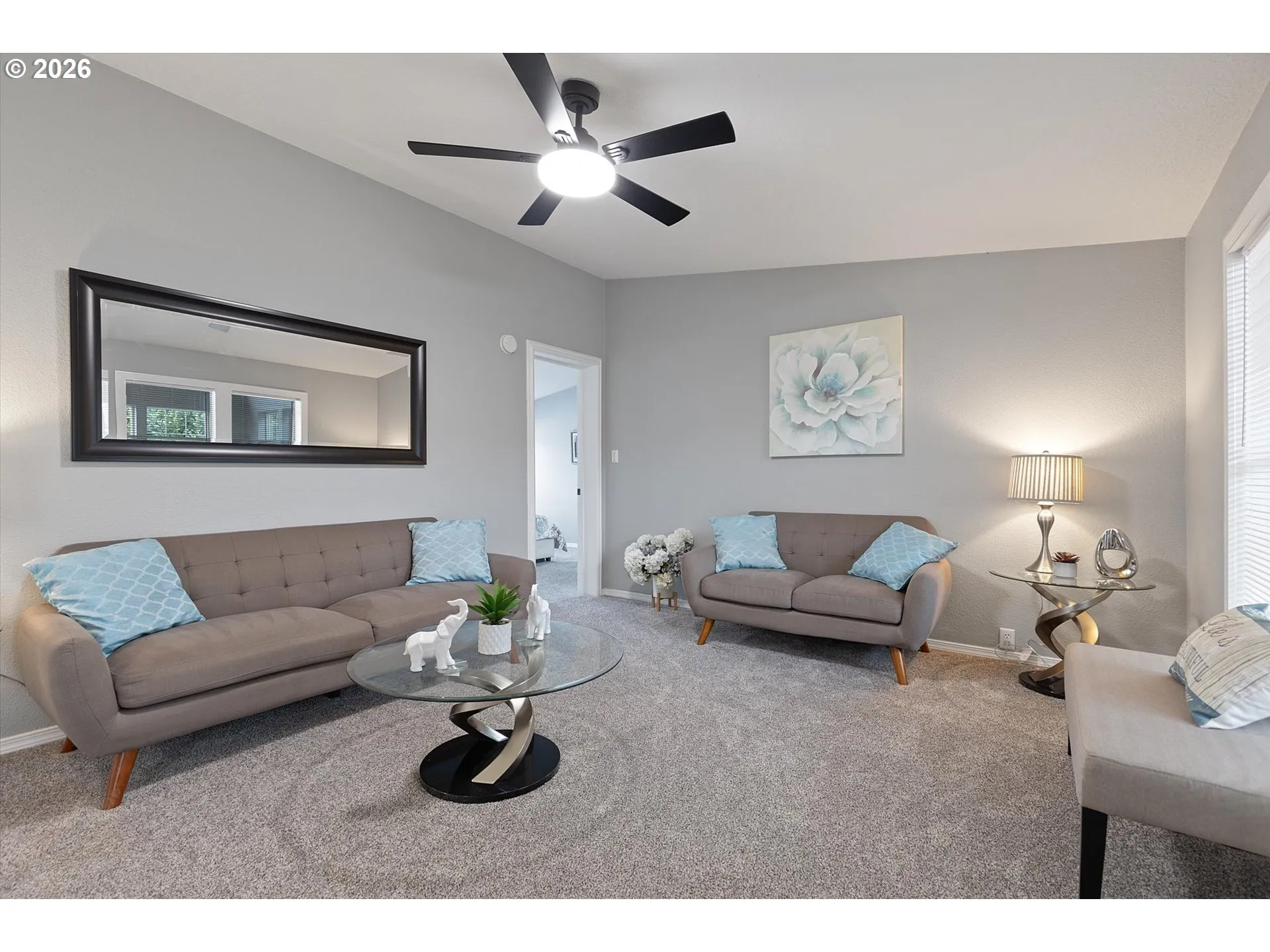 Living Room-Ceiling Fan