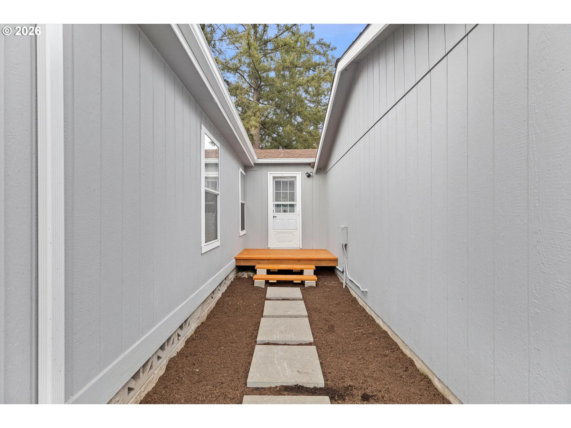 Deck-Main