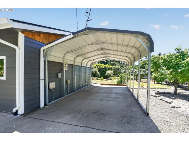 Carport