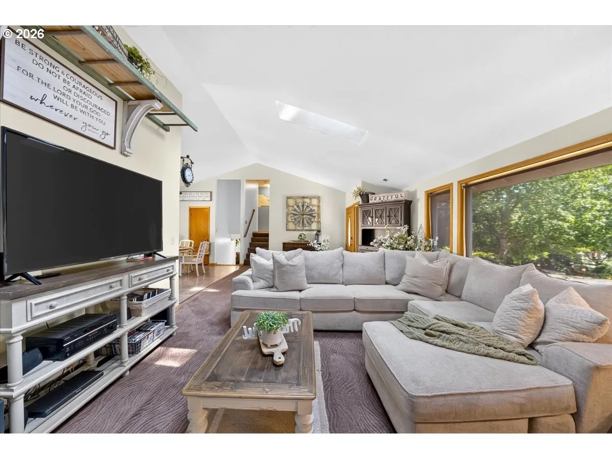 Living Room/Dining Room