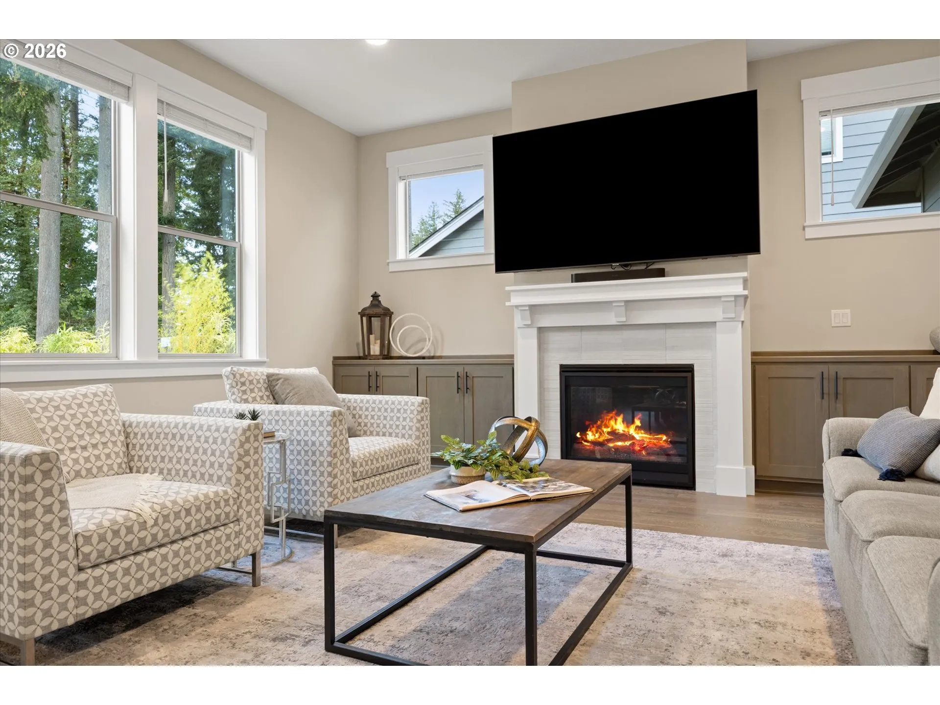 Living Room-Fireplace