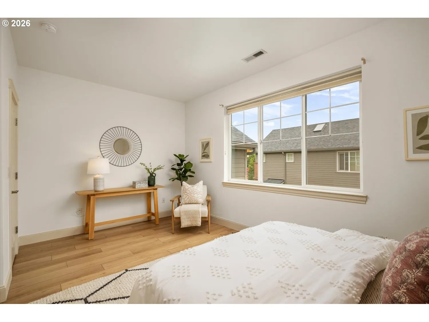 Bedroom-Upper