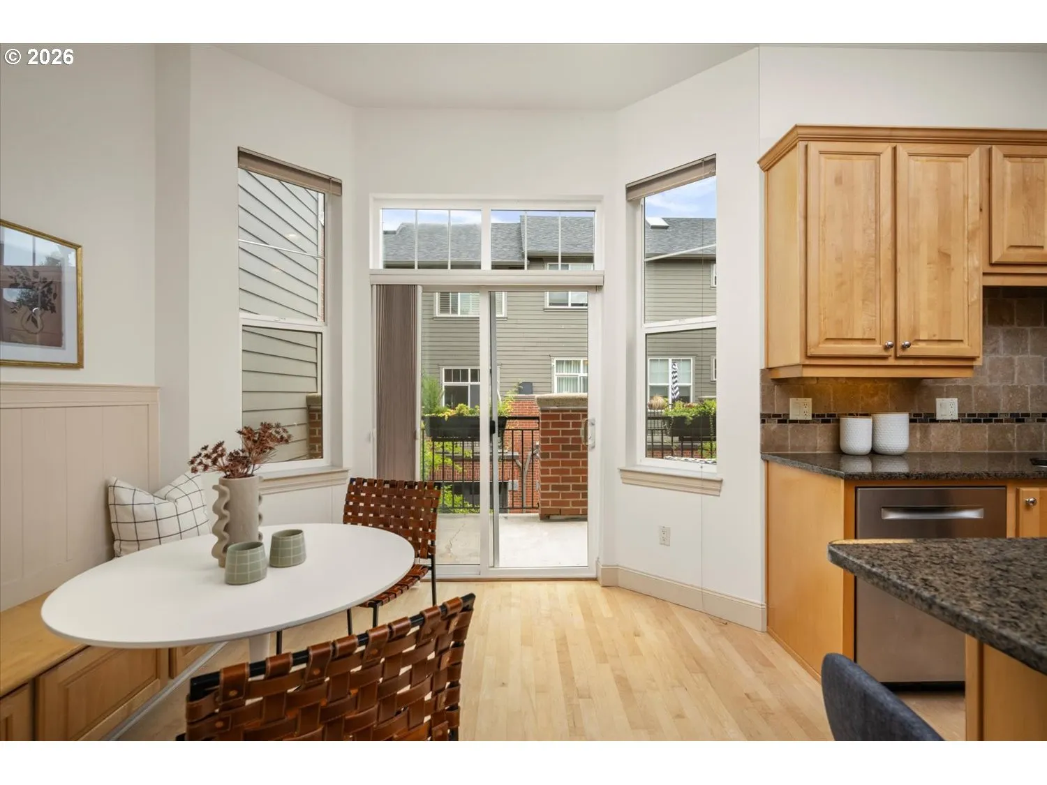 Kitchen/Nook-Eating Area
