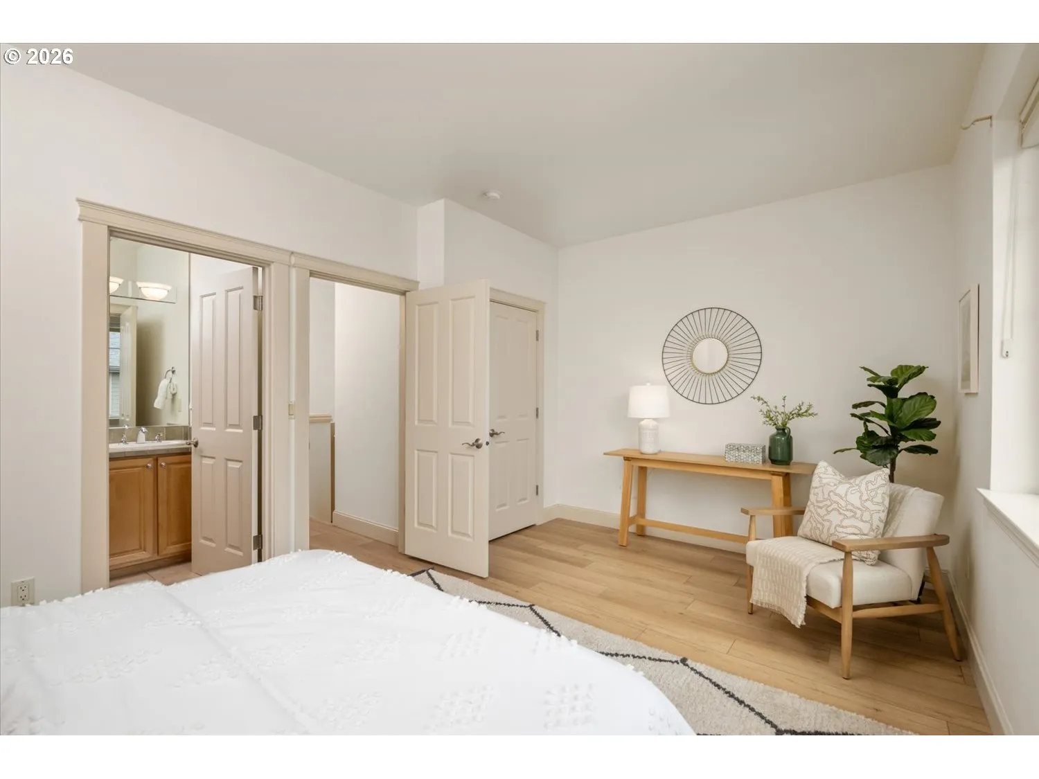 Bedroom-Upper