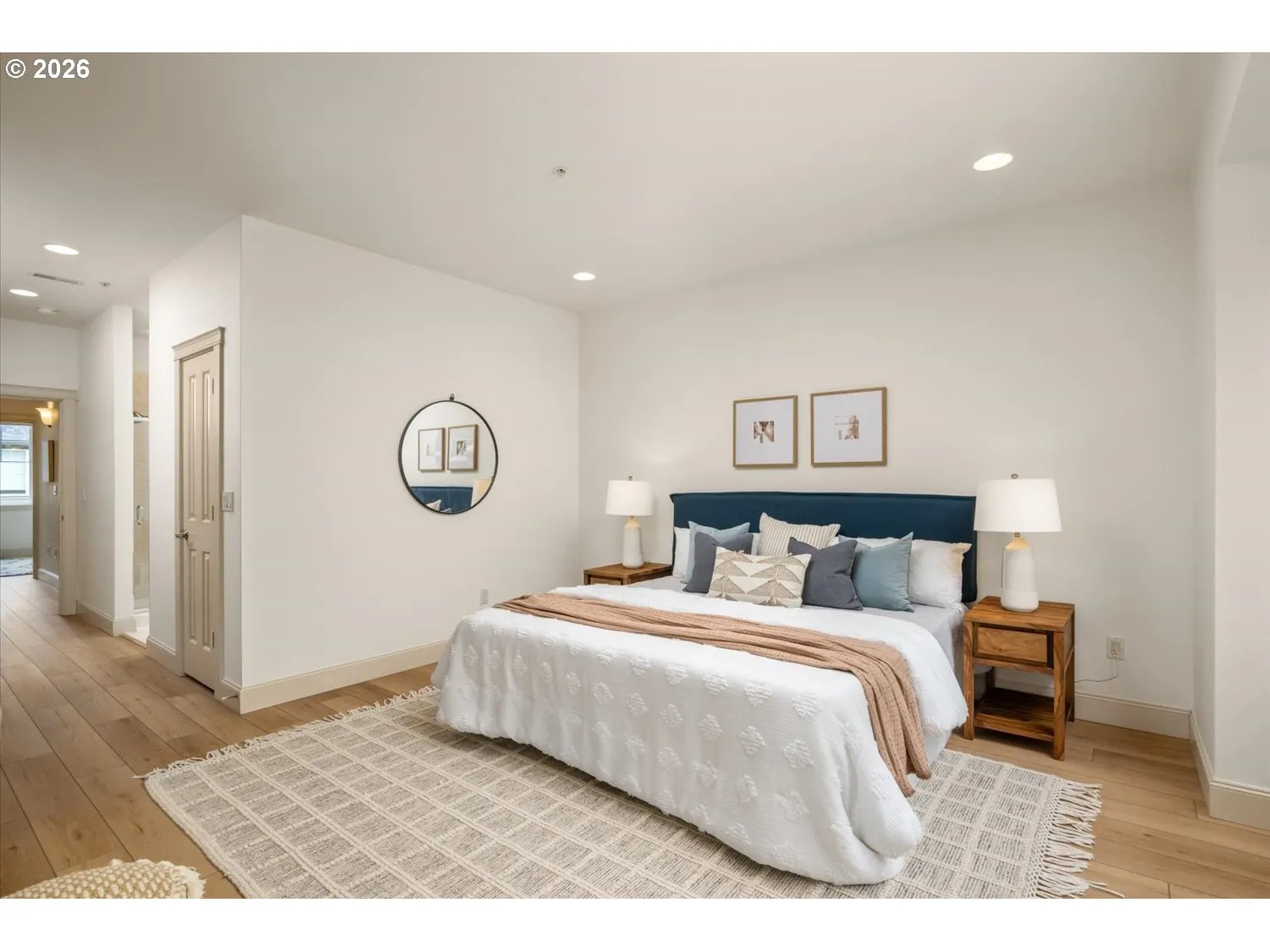 Bedroom, Primary