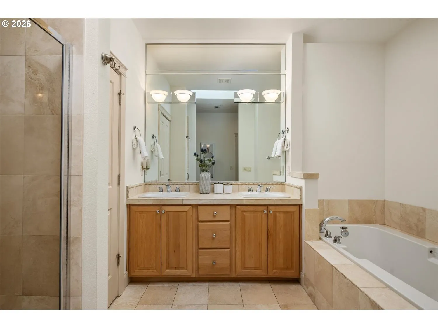 Bathroom, Attached