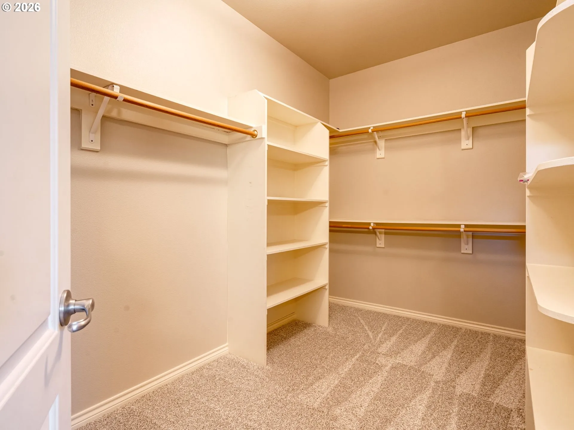 Bedroom, Owner's Suite-Walk-In Closet