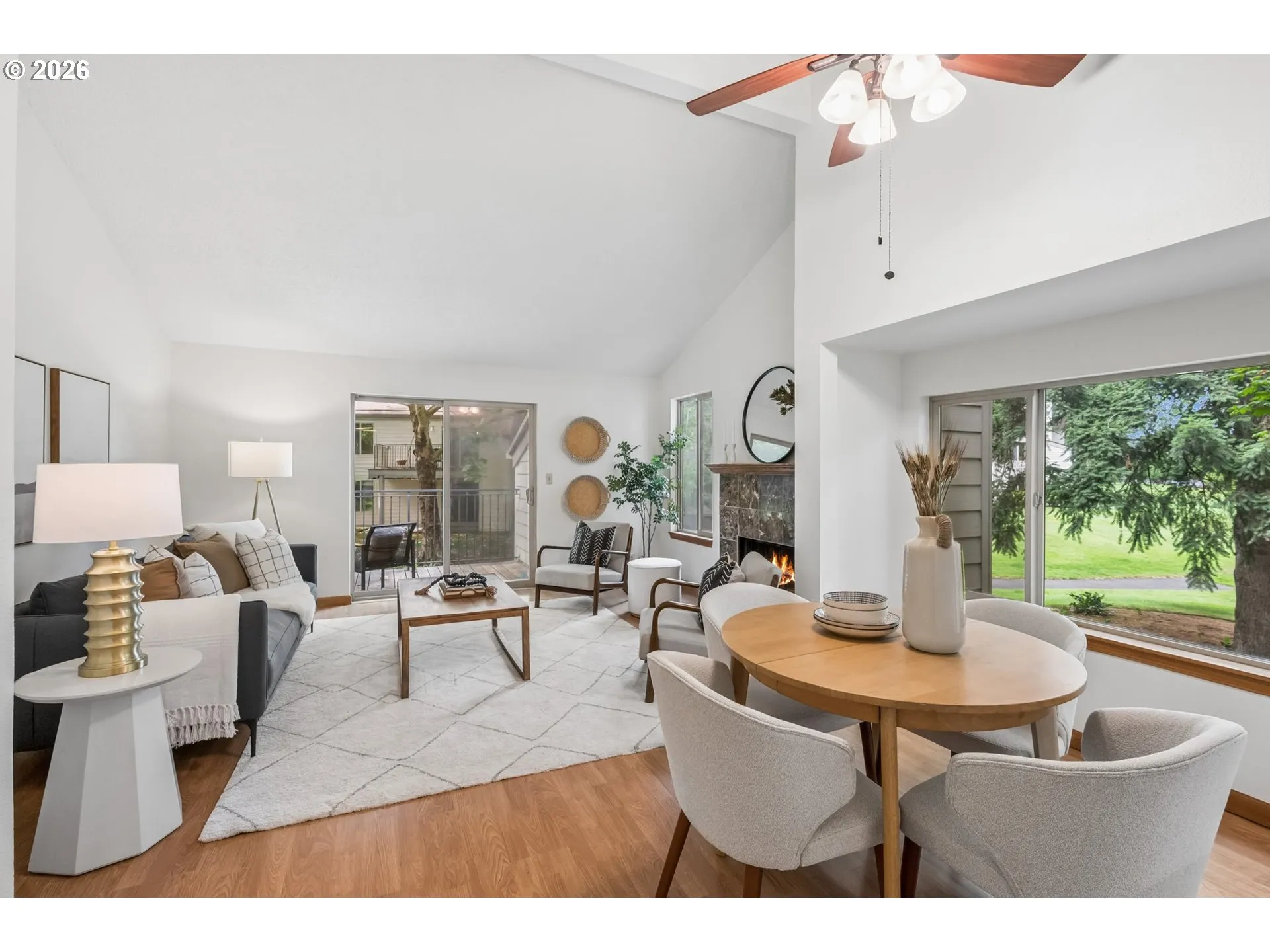 Living Room/Dining Room
