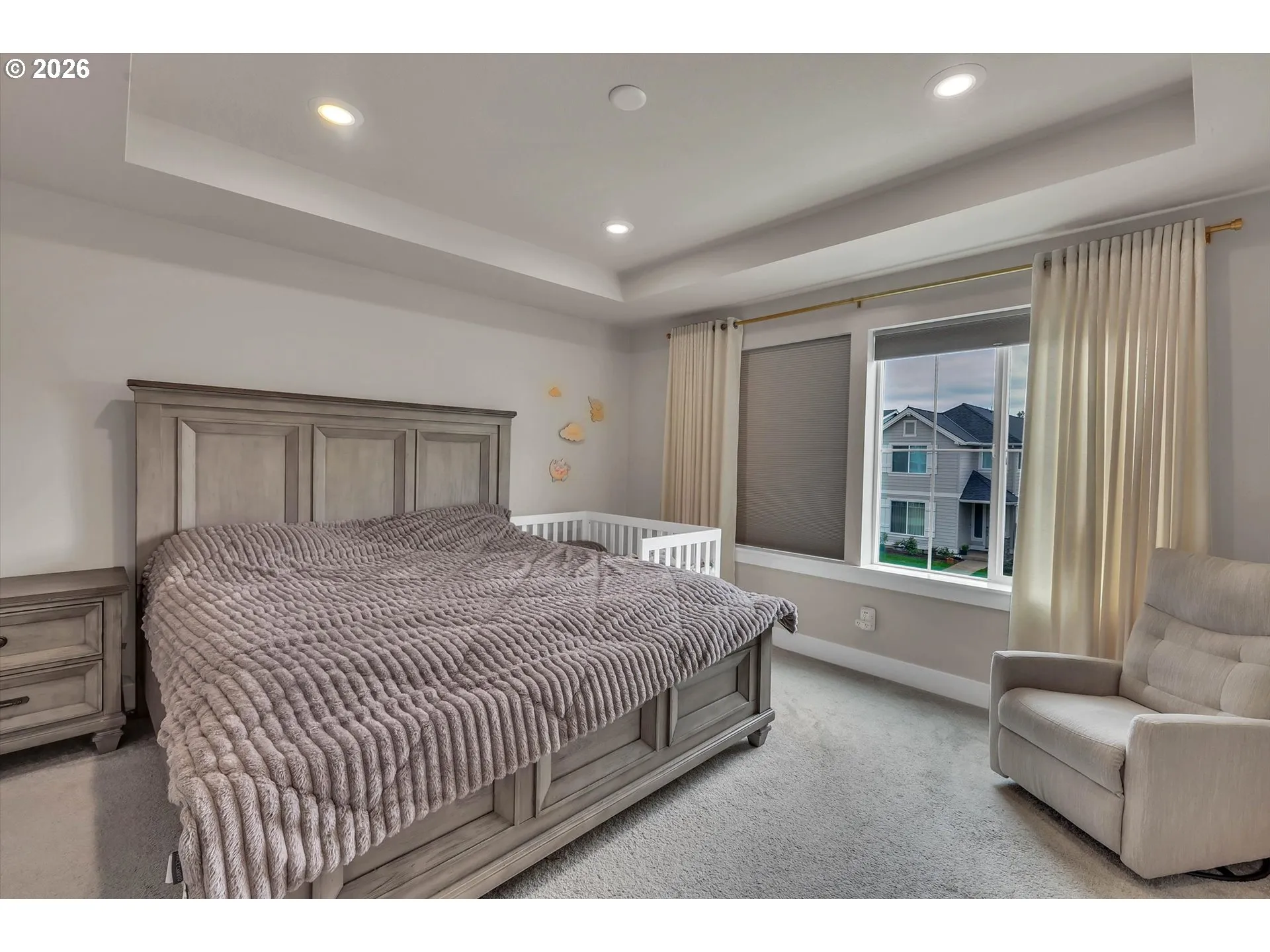 Bedroom, Primary