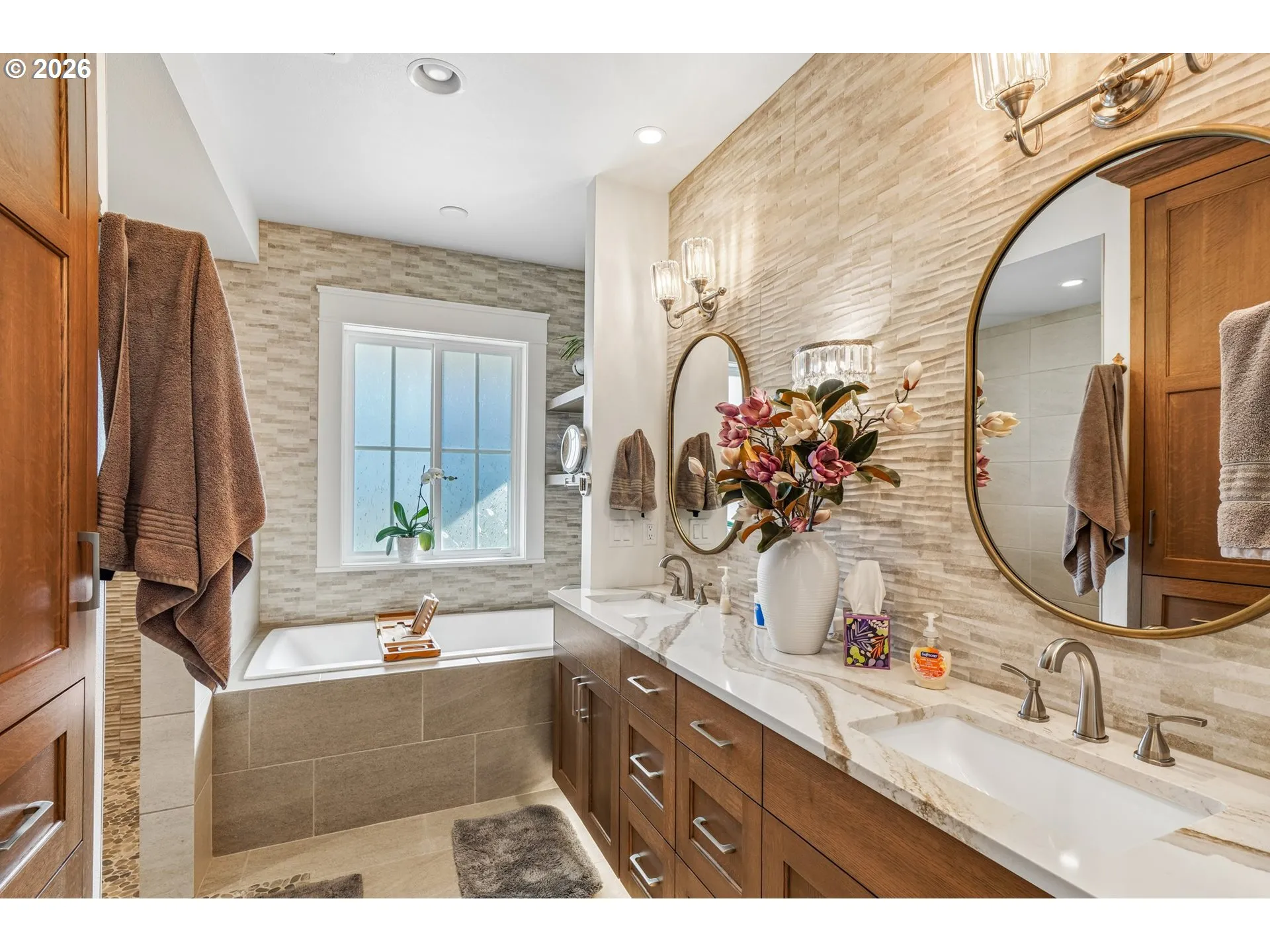 Owner's Suite Bathroom-Full Bathroom
