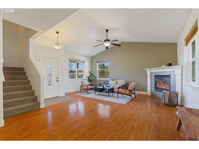Living Room/Dining Room