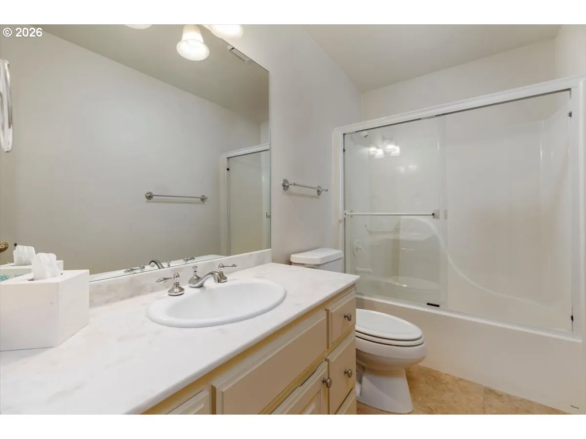 Bathroom-Hall