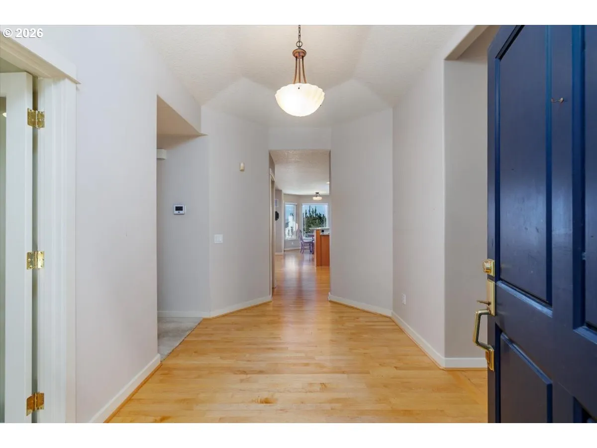 Entrance/Foyer