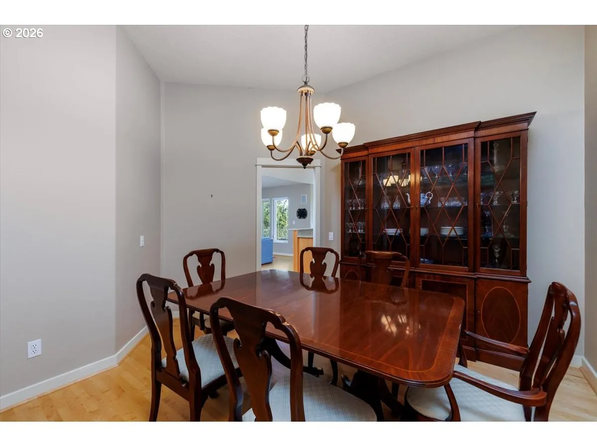 Dining Room-Formal