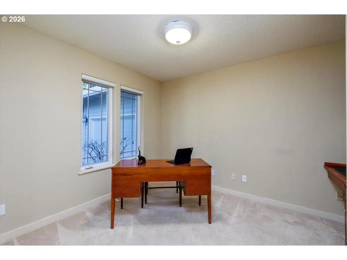 Den/Office-Main
