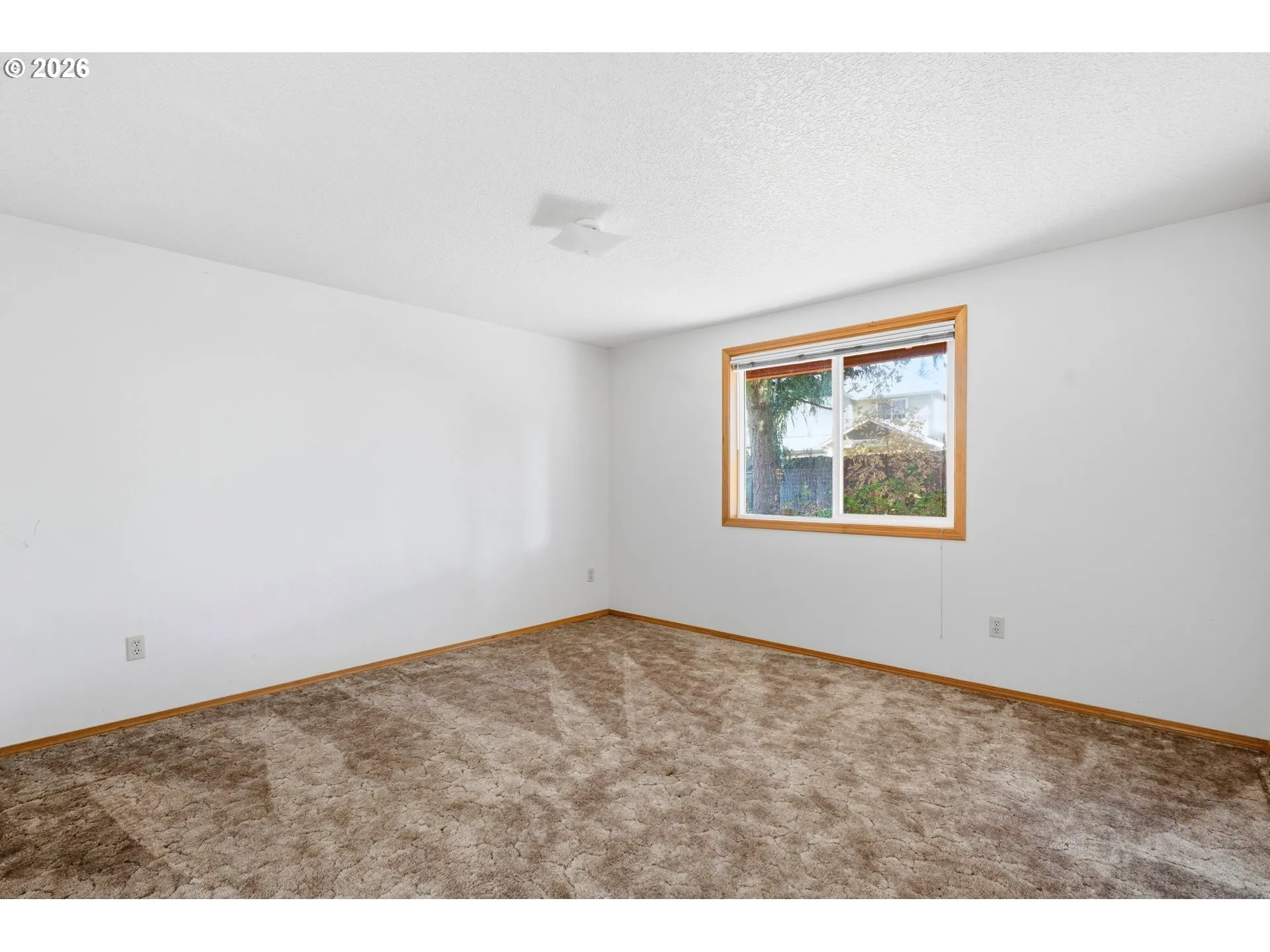 Bedroom, Primary