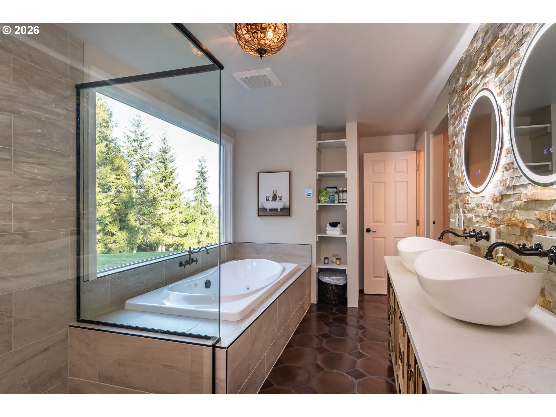 Owner's Suite Bathroom-Garden Tub
