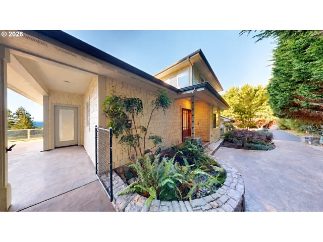 Yard-Front