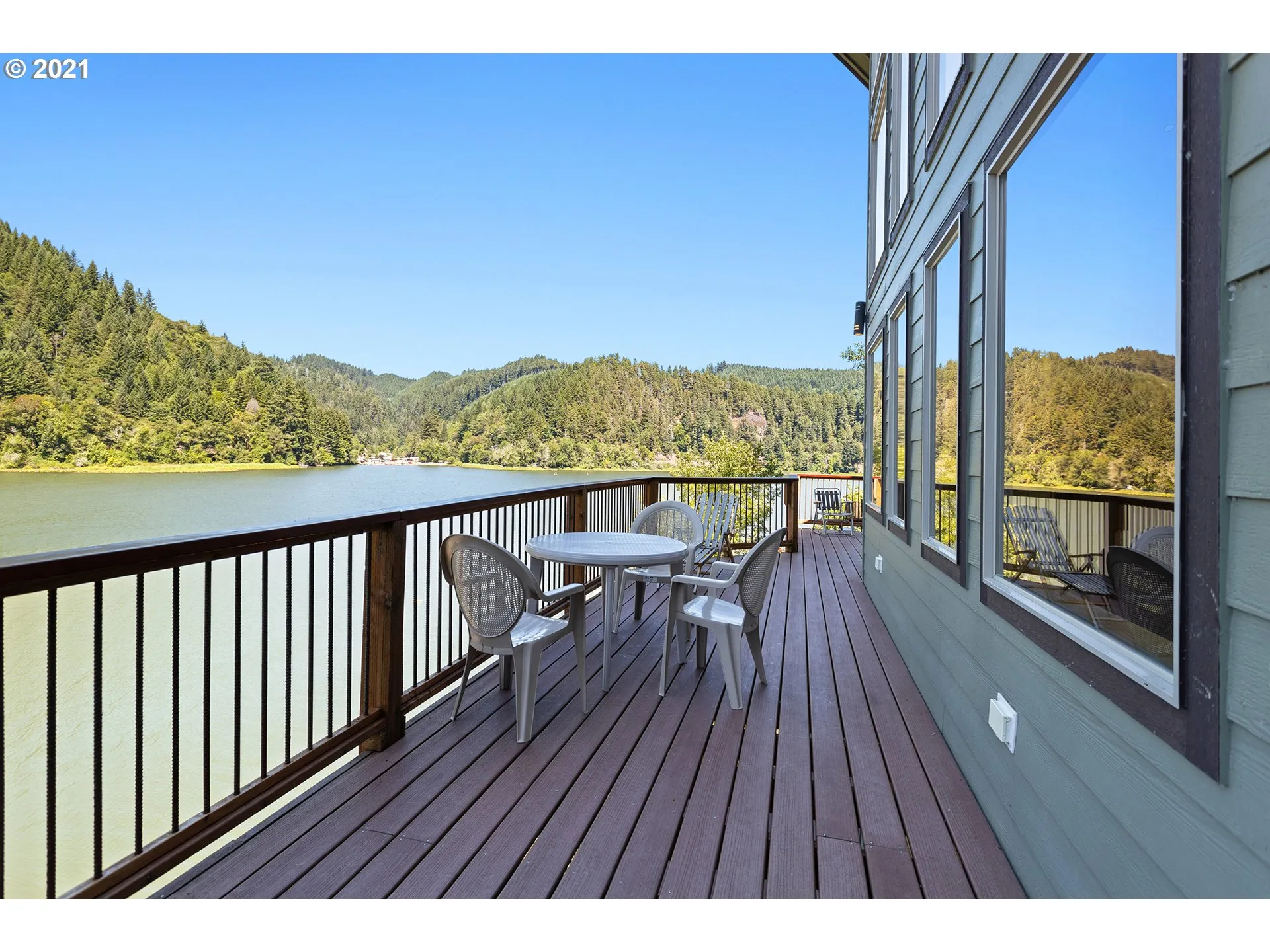 Deck-Main