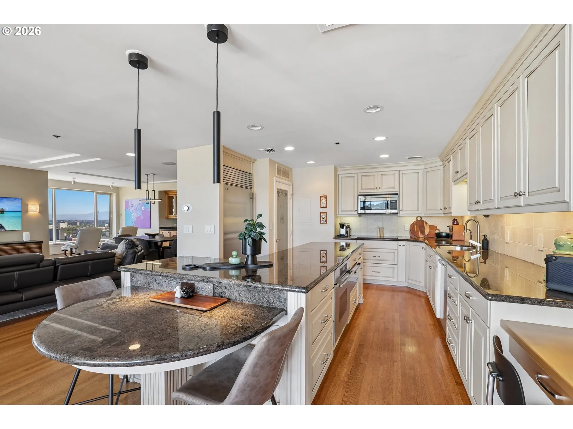 Kitchen-Island
