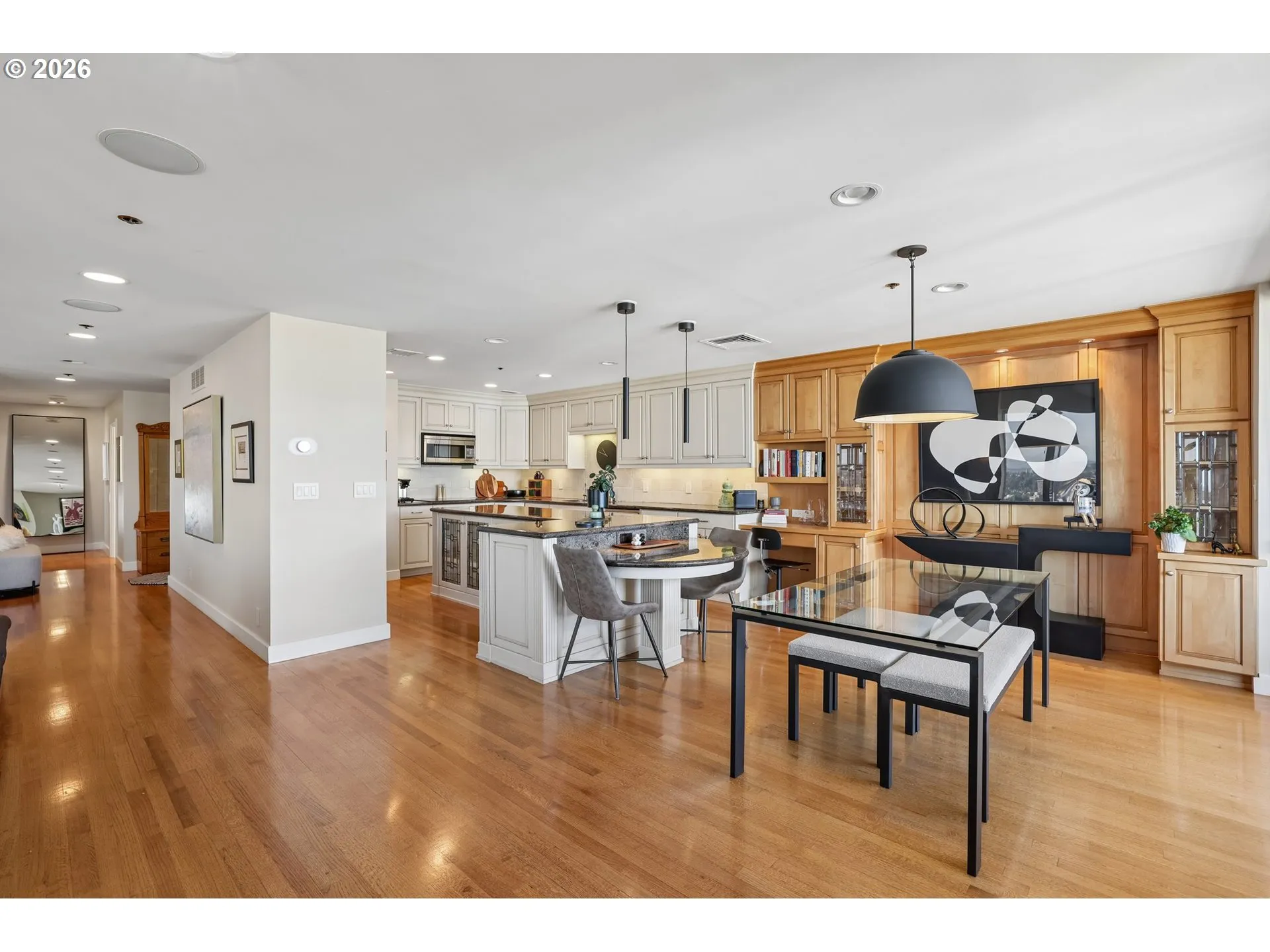 Kitchen/Nook-Eating Area