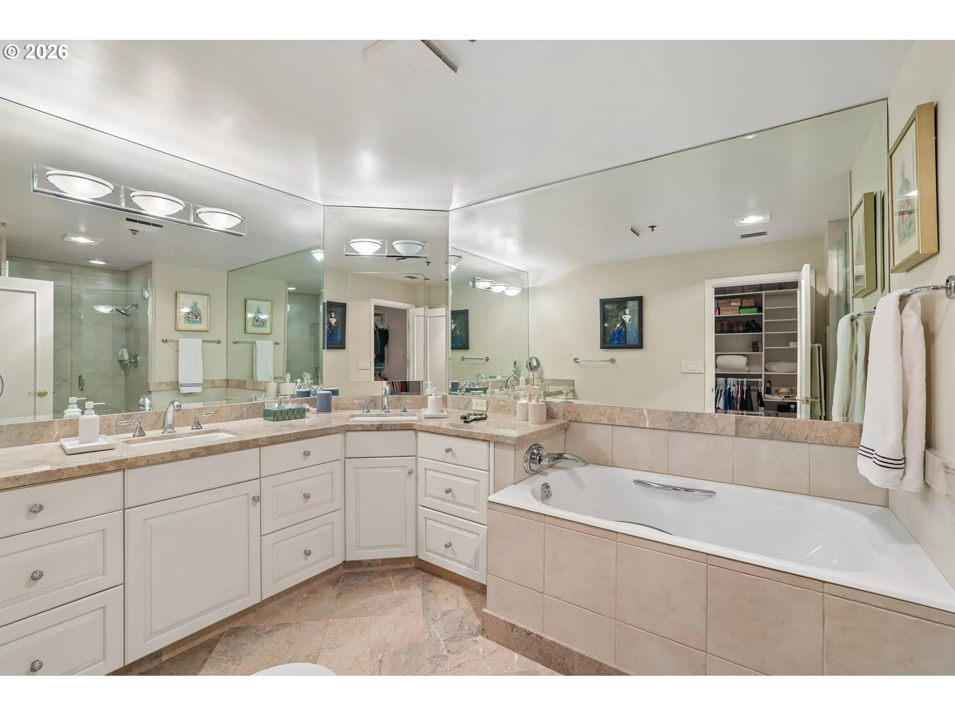 En Suite Bathroom