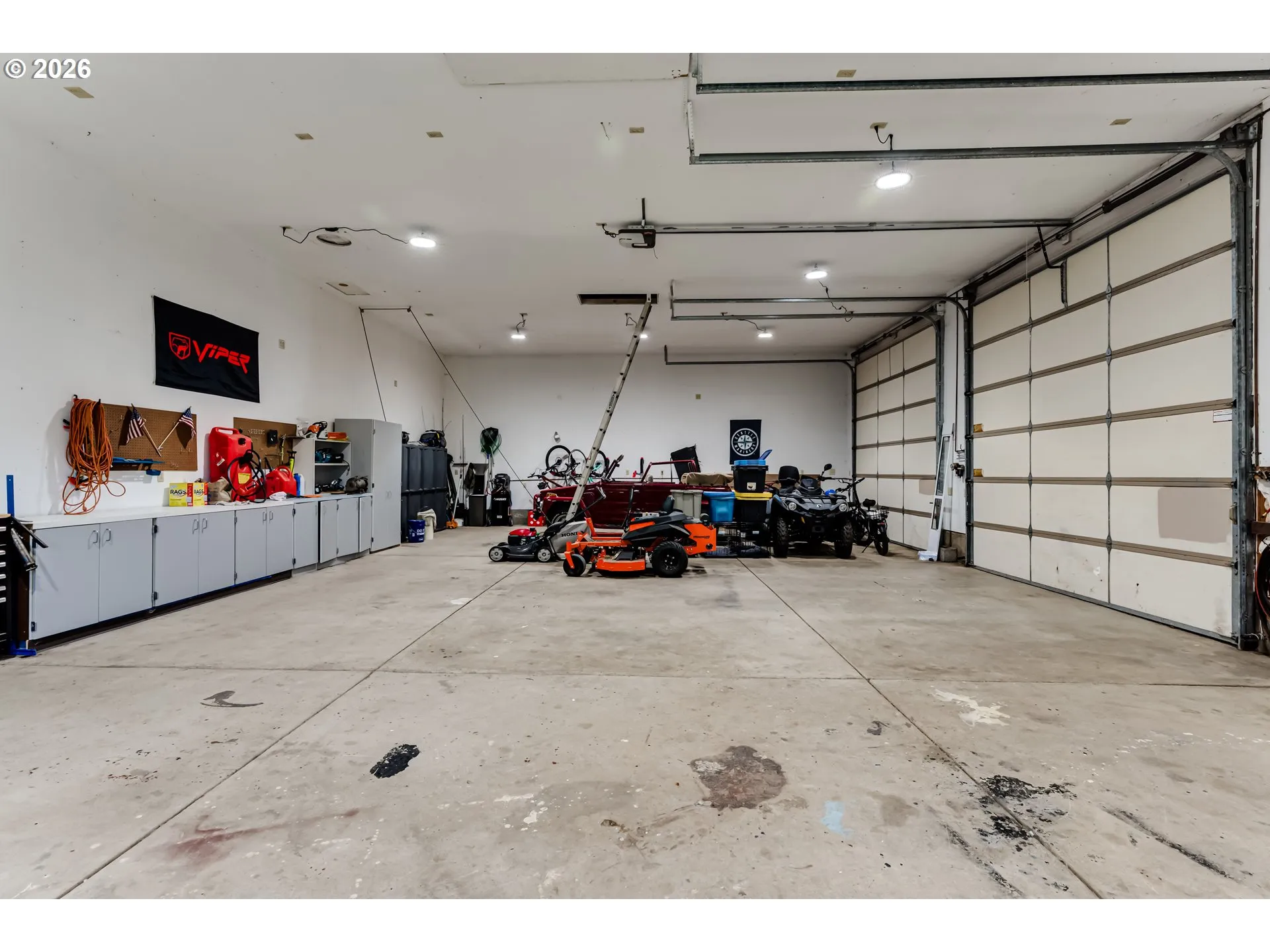 Shop-Finished