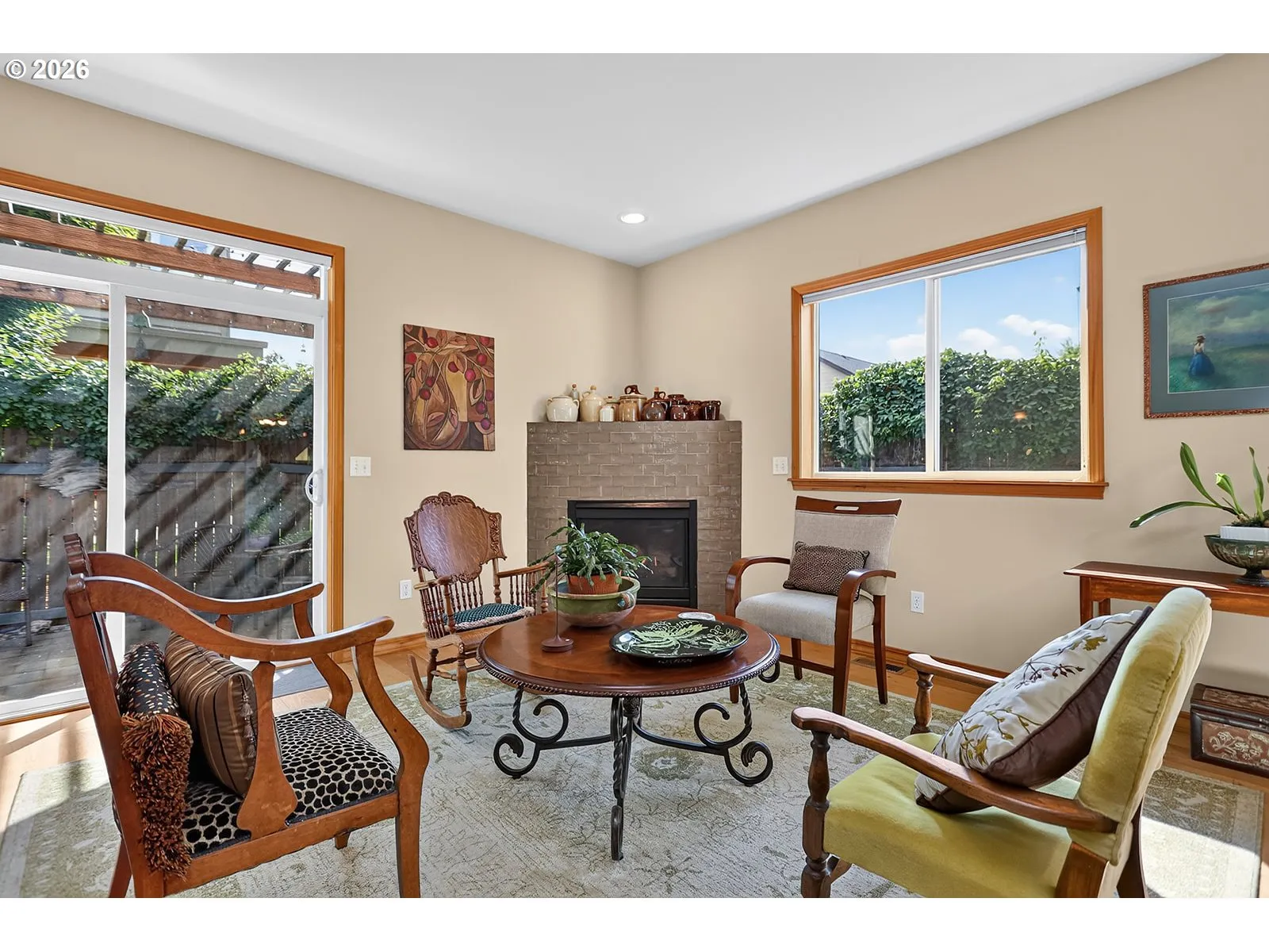 Living Room-Fireplace
