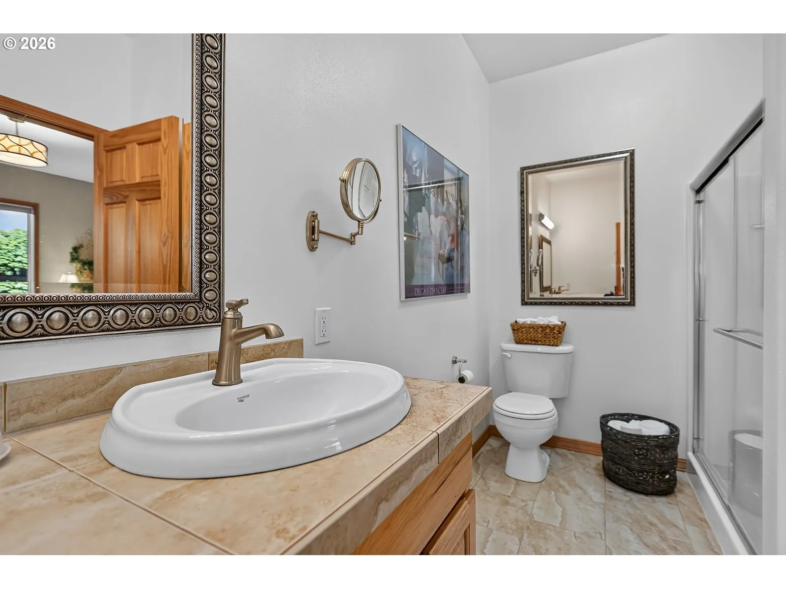 Bathroom, Attached
