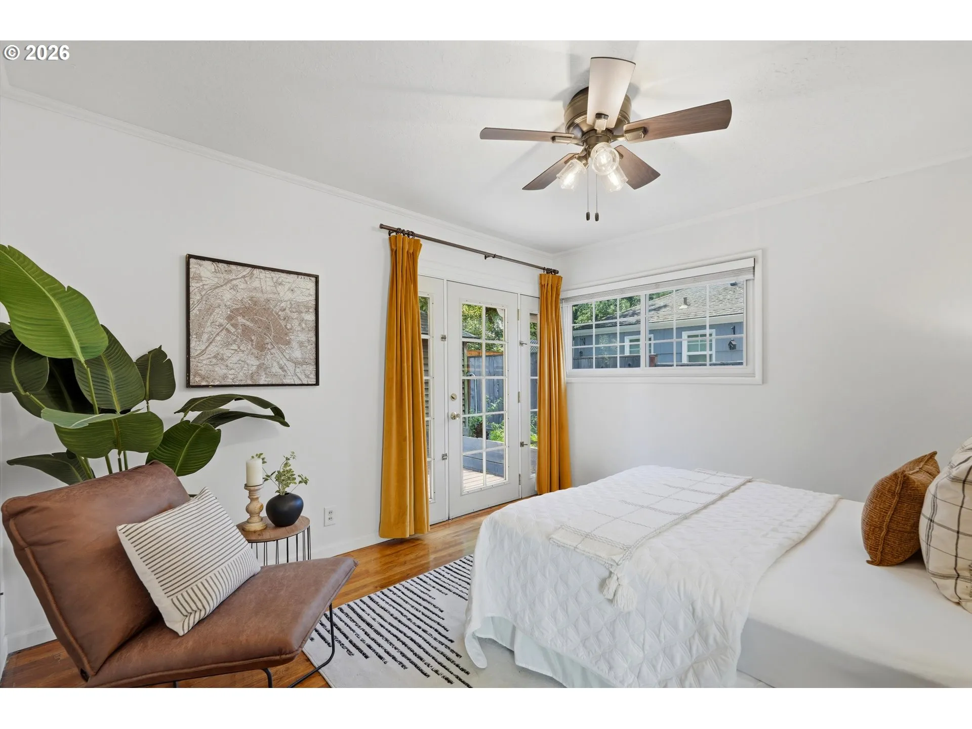 Bedroom, Primary