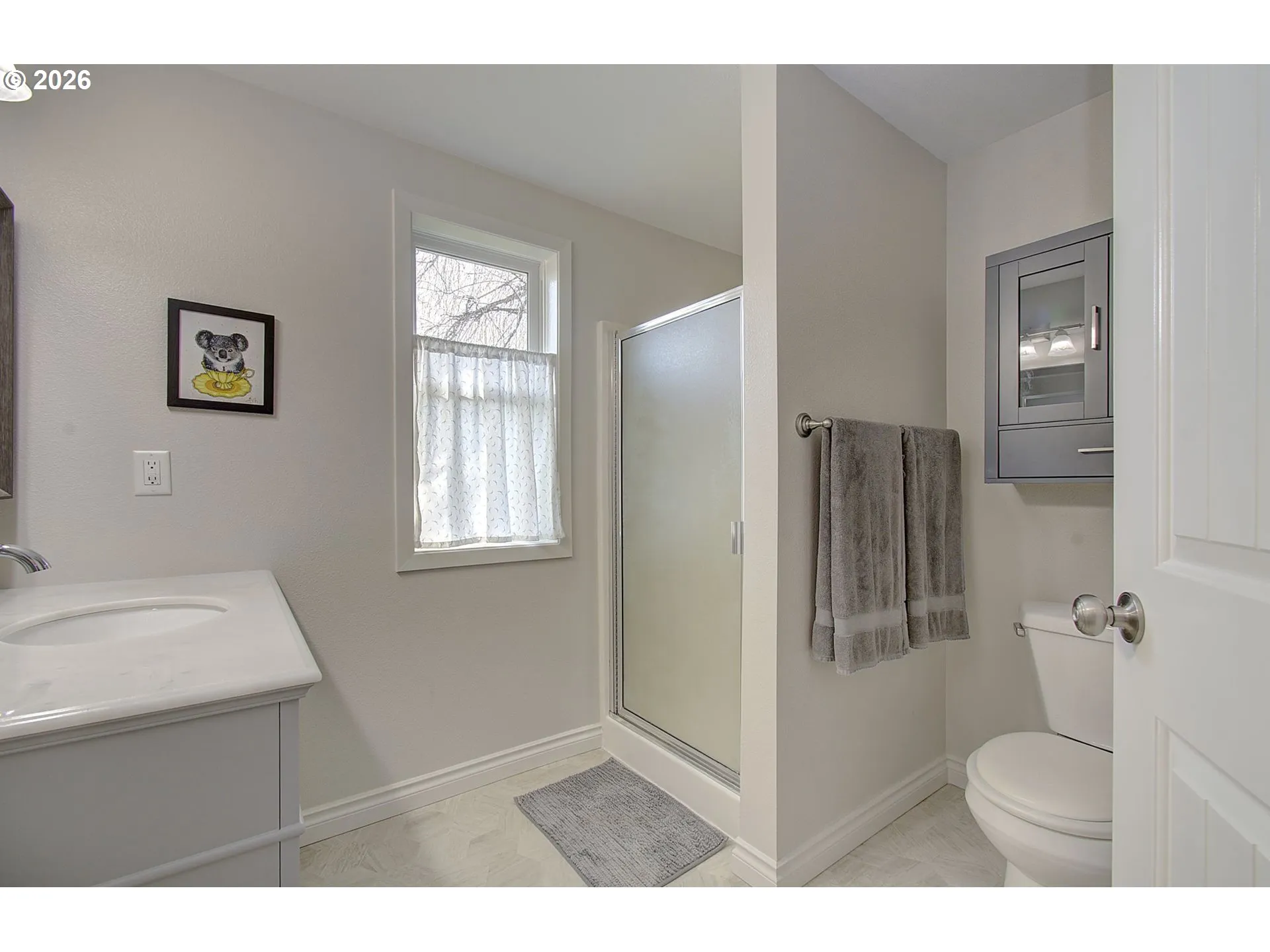 Bathroom-Walk in Shower