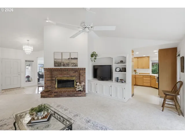 Family Room-Ceiling Fan
