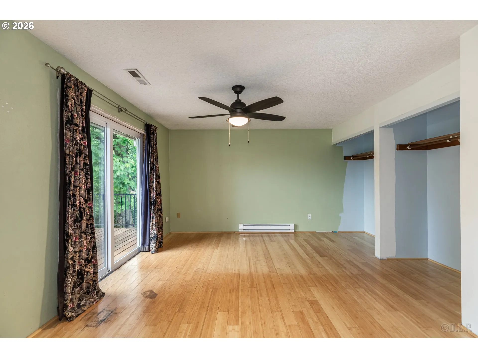 Bedroom, Primary-Ceiling Fan
