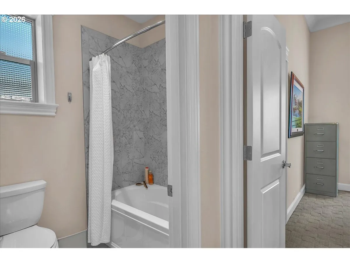 Bathroom-Jack and Jill