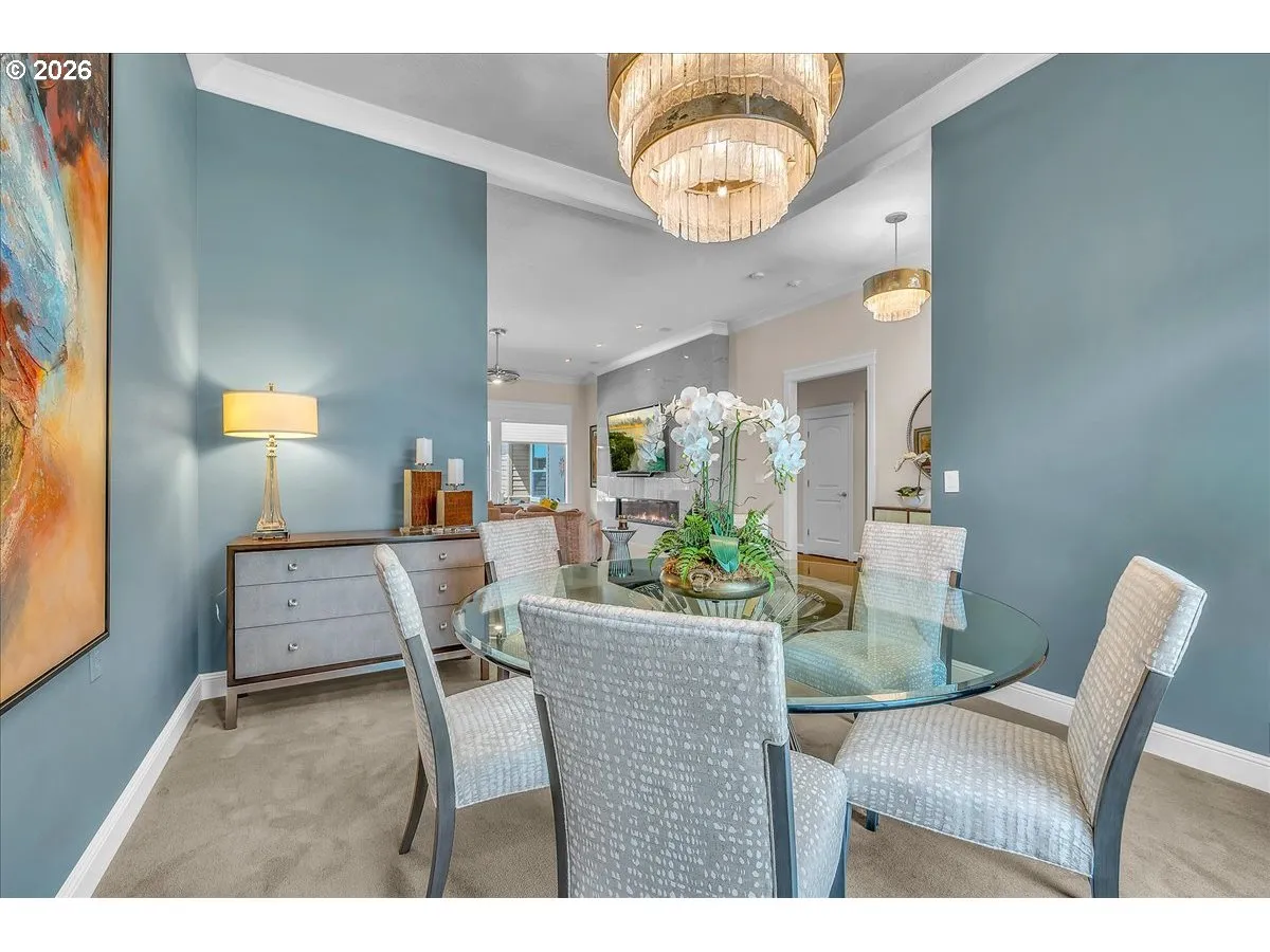 Dining Room-Wide Angle/Fisheye