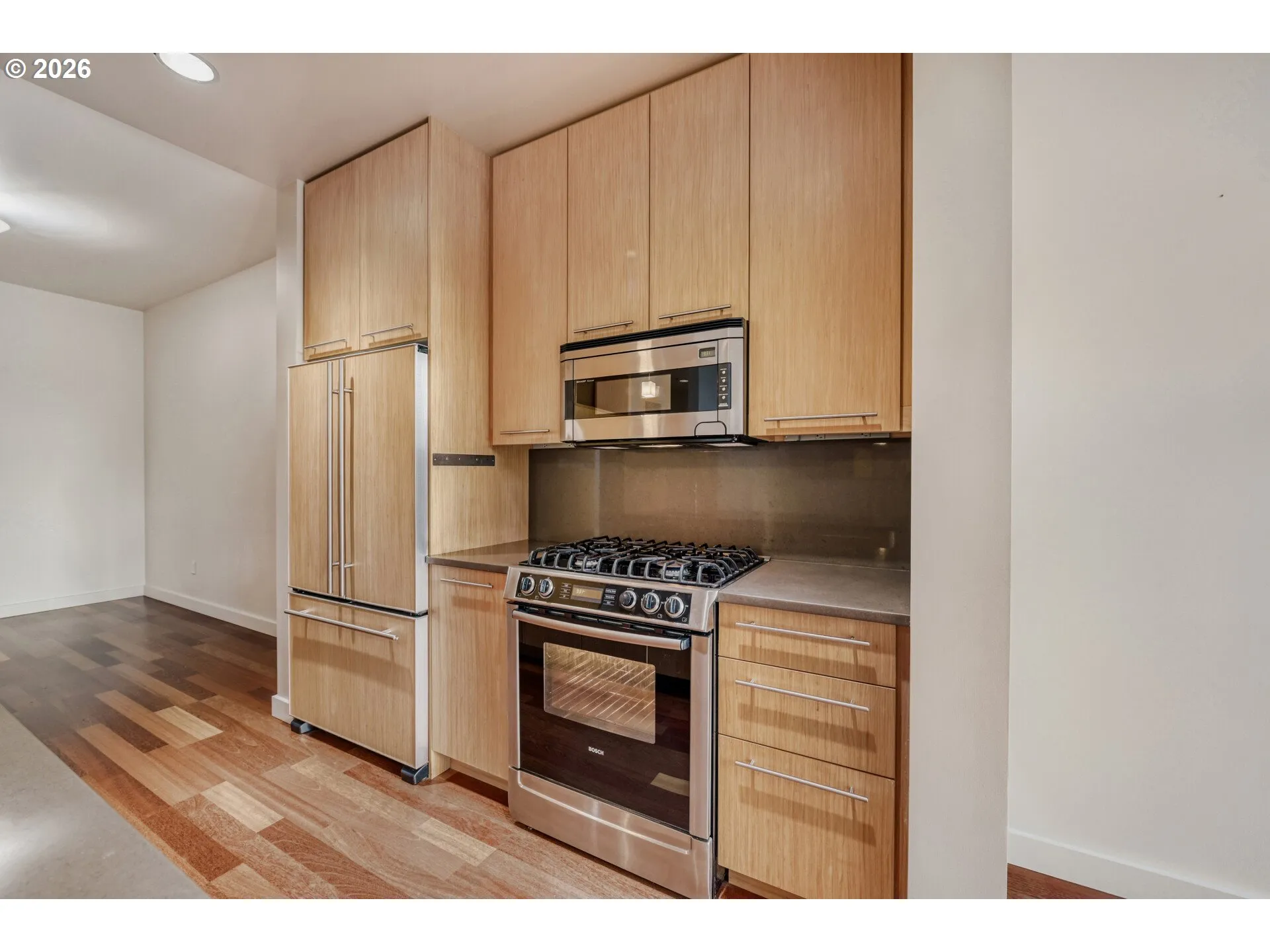 Kitchen-Wide Angle/Fisheye