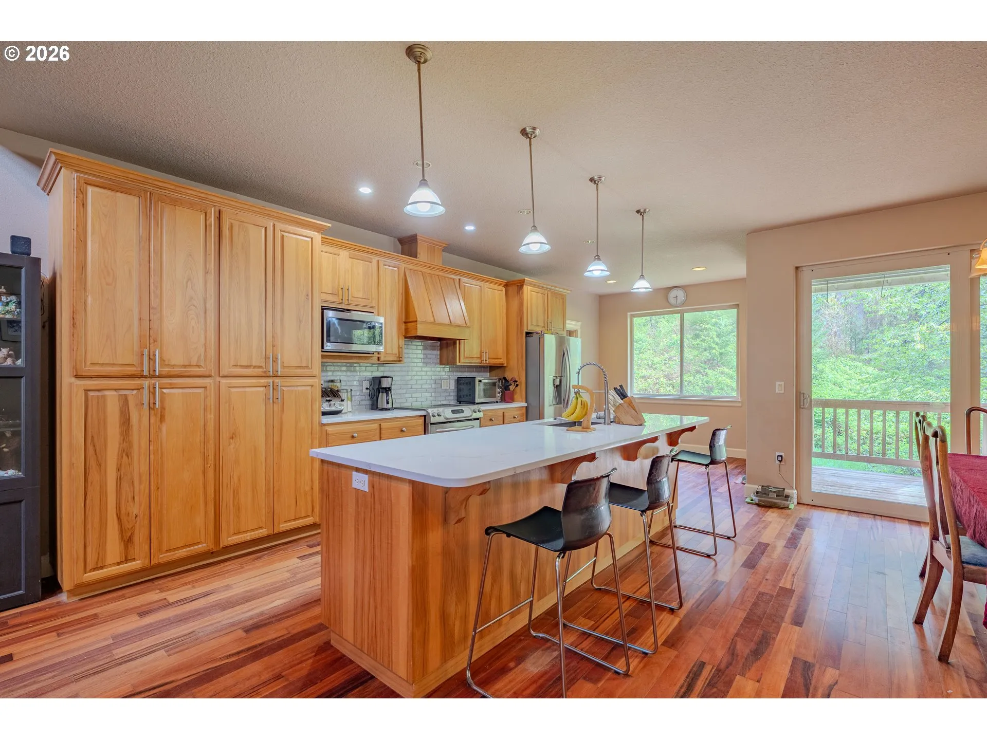 Kitchen-Island