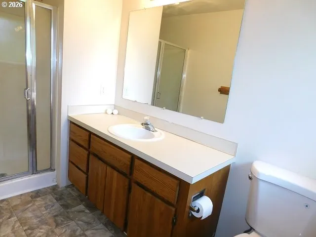 Primary Bedroom-Attached Bathroom