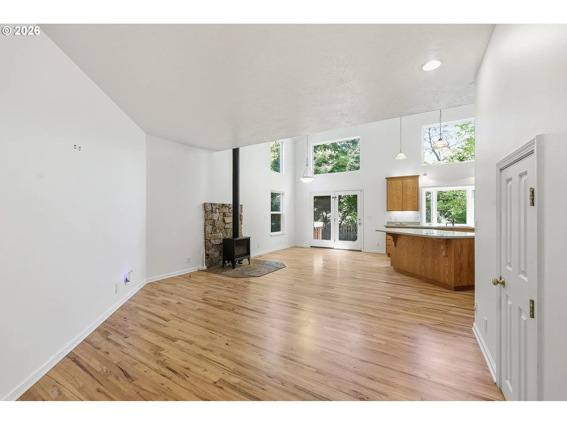 Living Room/Dining Room