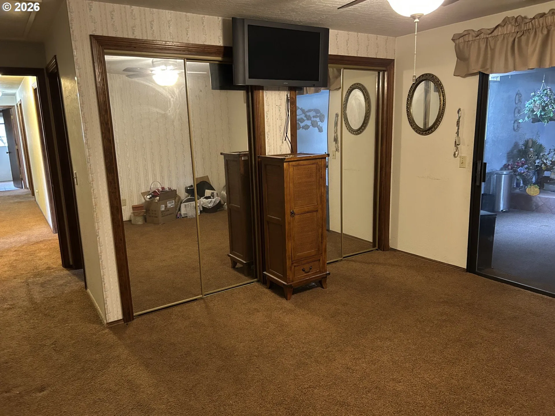 Owner's Suite Bedroom-Walk in Shower