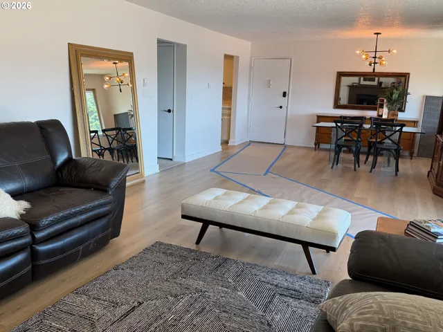 Living Room/Dining Room