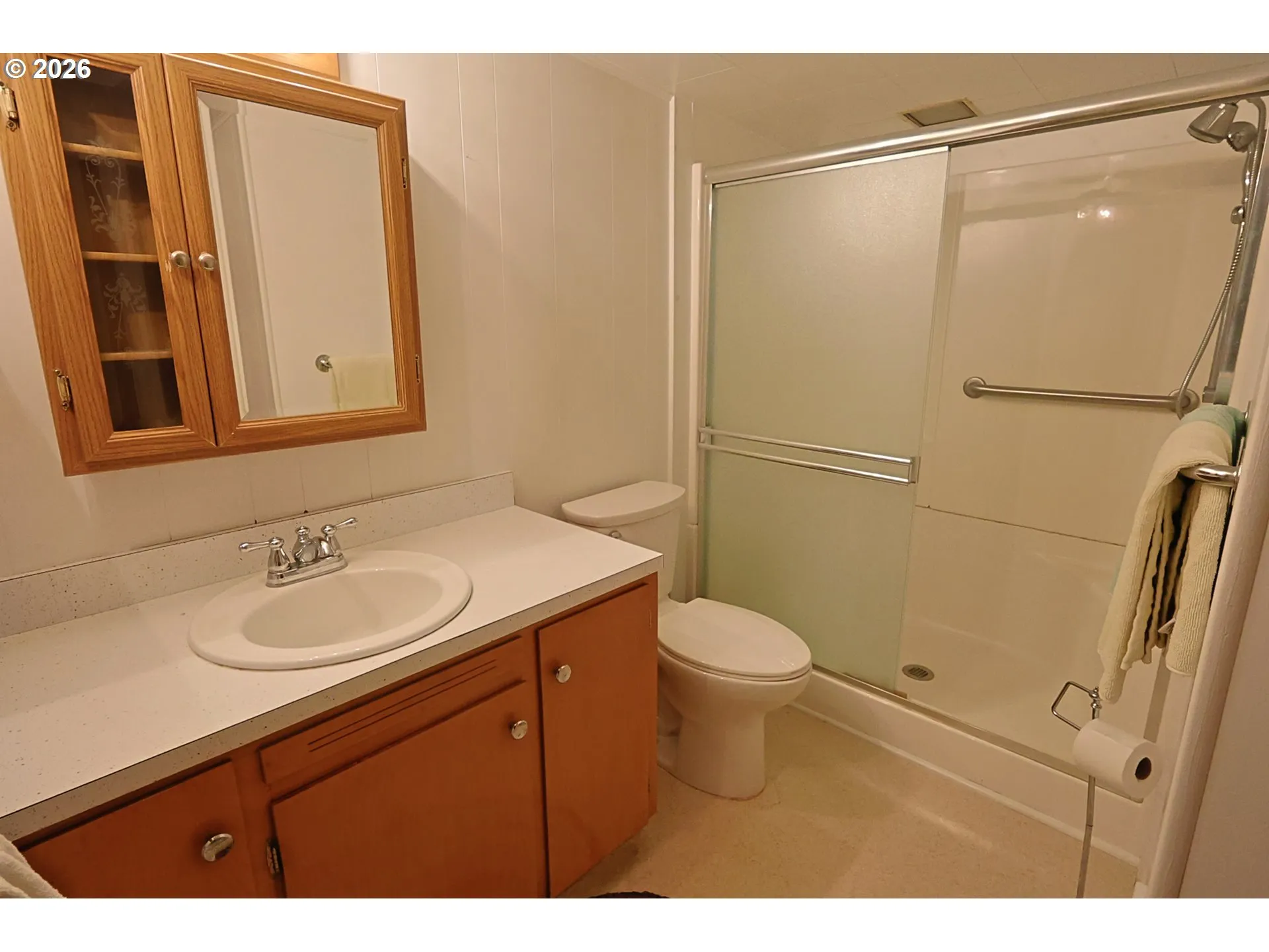 Bathroom-Walk in Shower