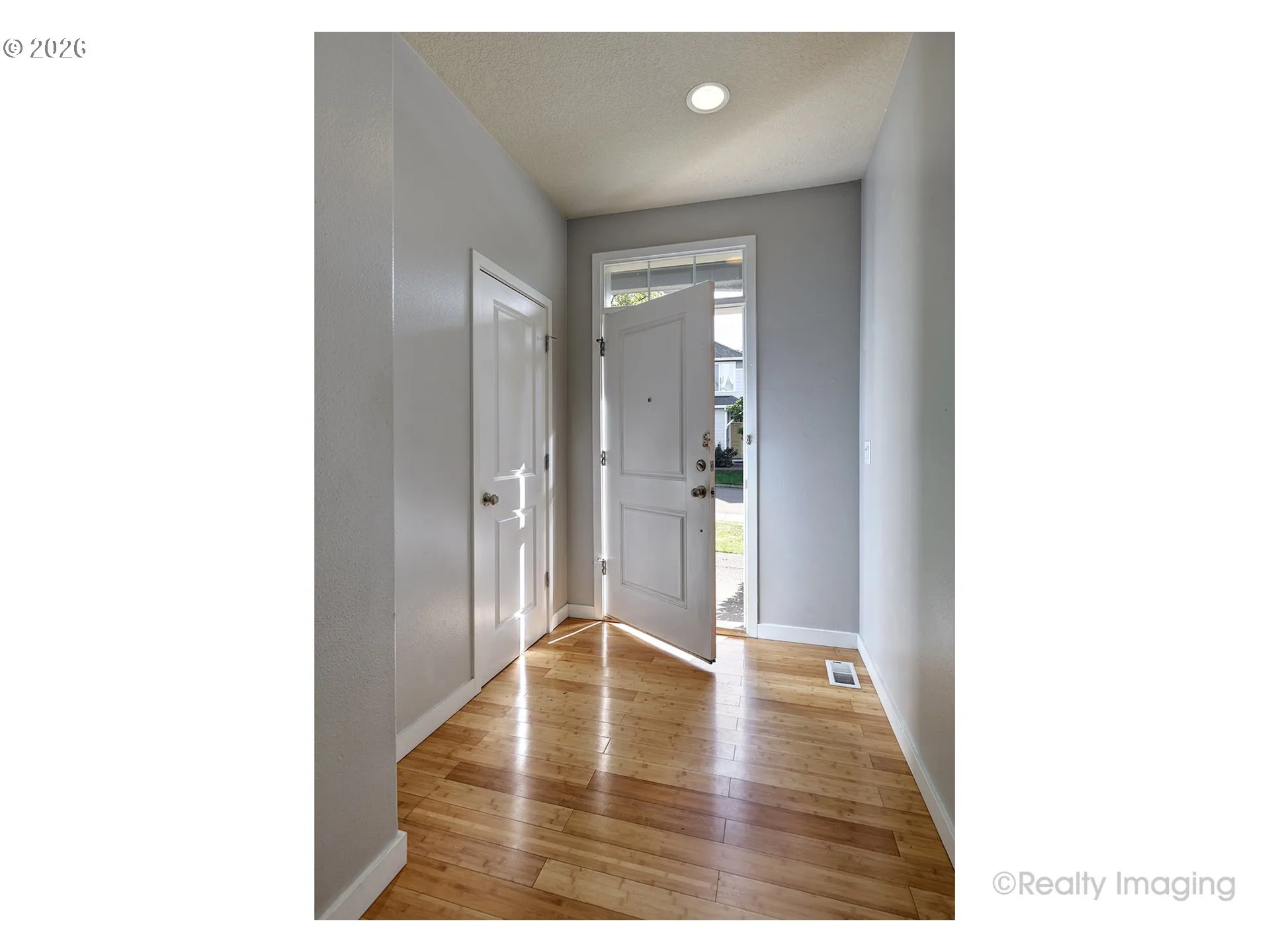 Entrance/Foyer