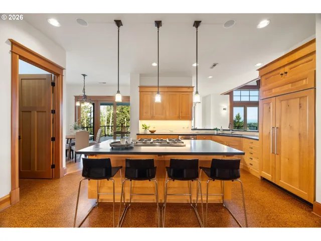 Kitchen-Cooking Island