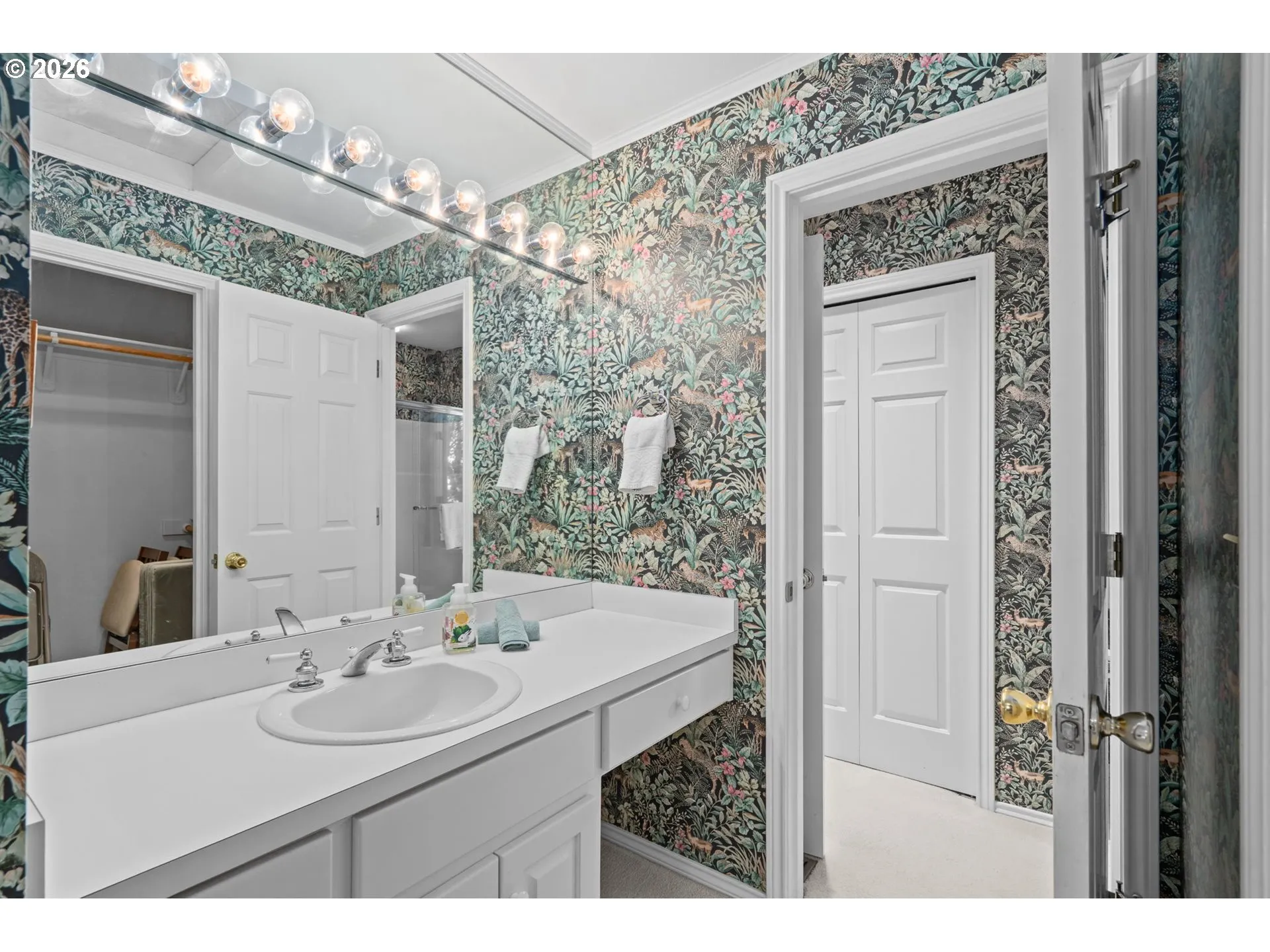 Attached Bathroom #1-Full Bathroom