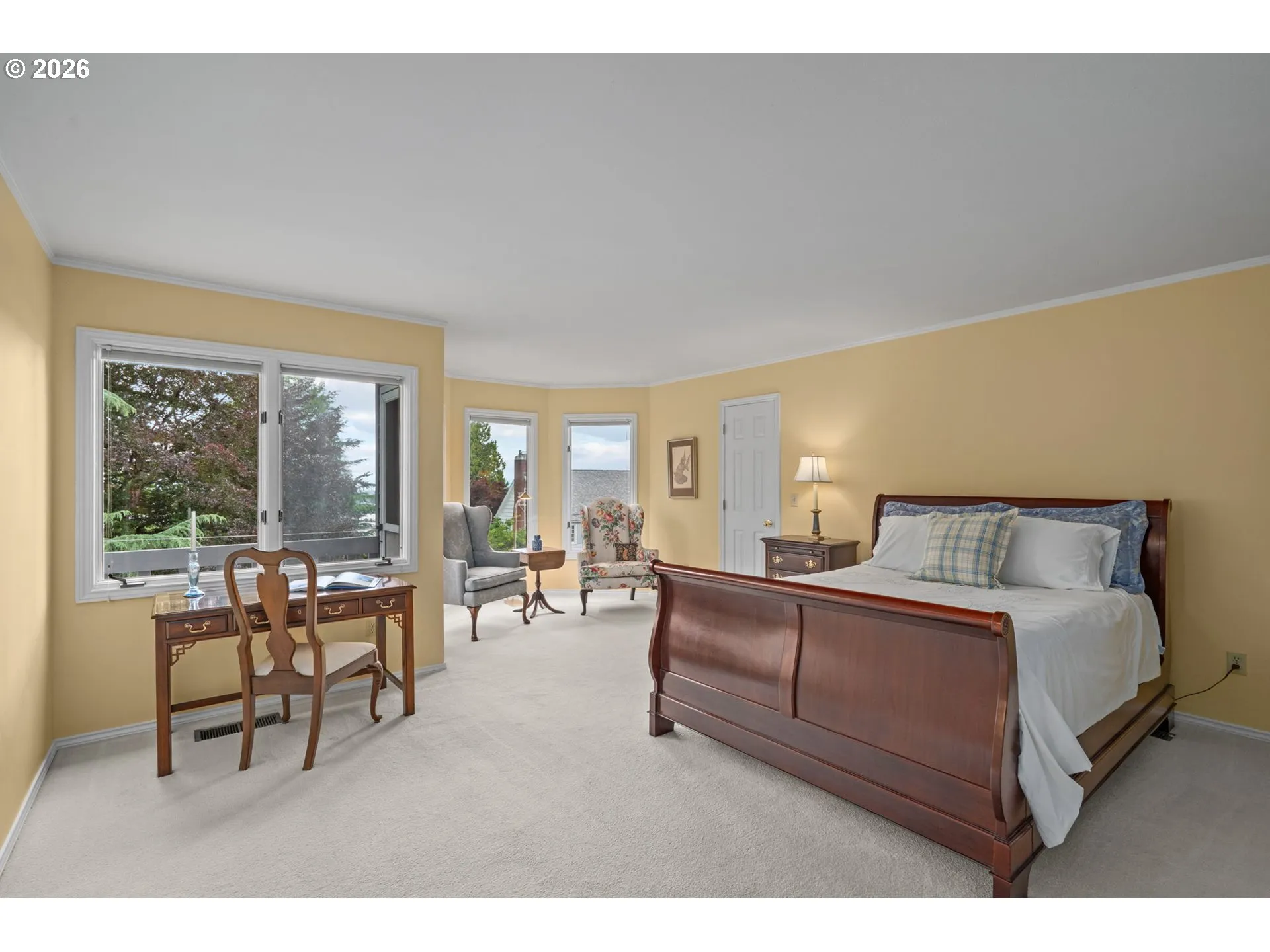 Bedroom, Owner's Suite-Upper